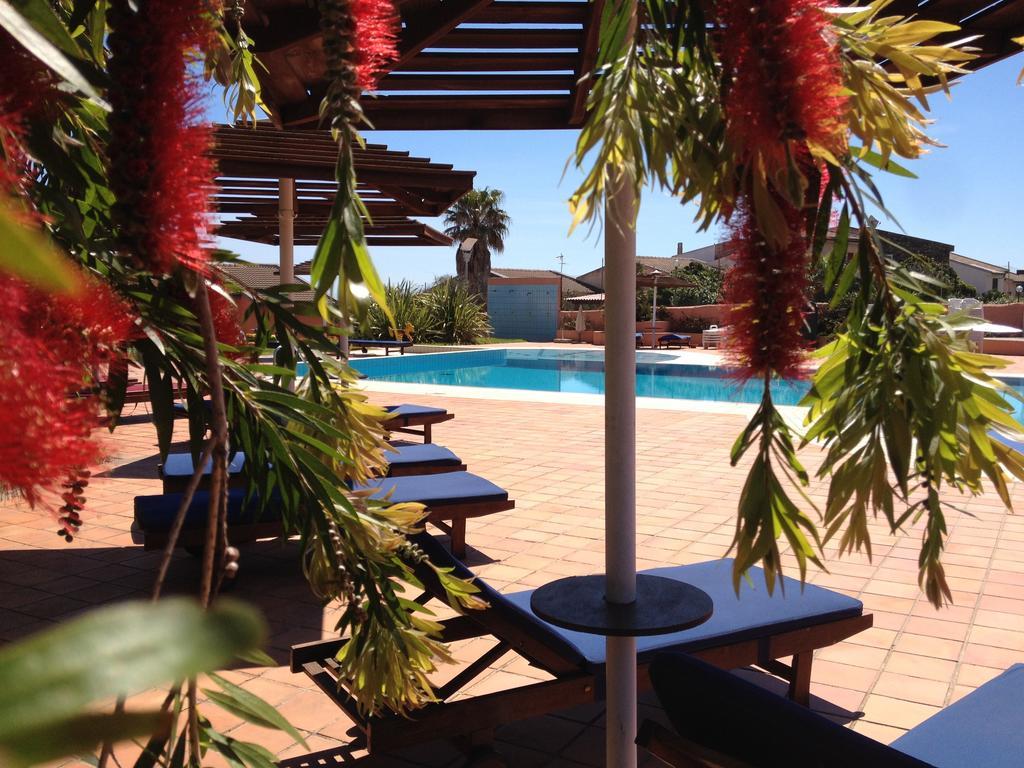 Cala Rosa Club Hotel Stintino Kültér fotó